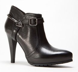 Lucy black ankle boots
