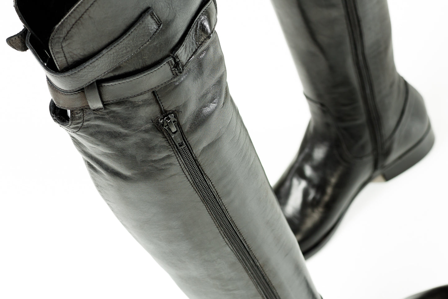 Moki Over the knee leather boots